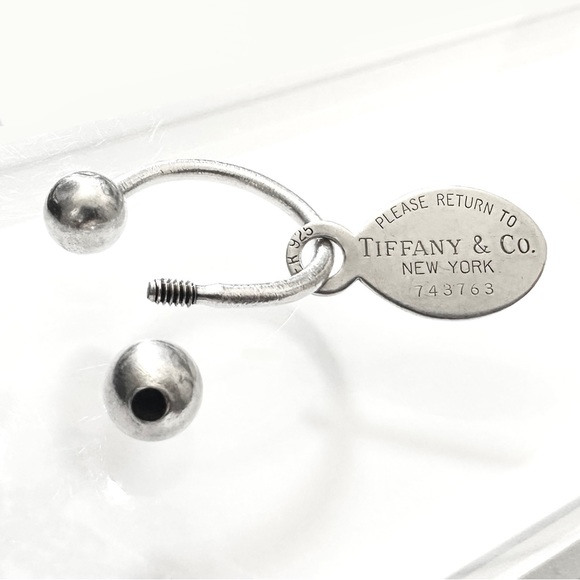 ❌SOLD❌ 💎 Tiffany & Co. Sterling Silver 'RETURN TO TIFFANY' Dog Tag Keyring - Picture 9 of 13